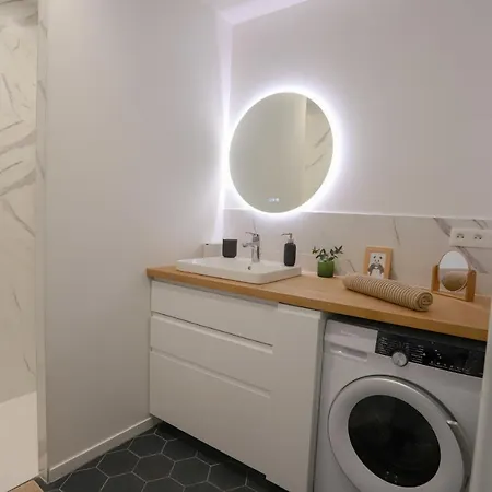 Reverie Urbaine 3 Etoiles - 3 Chambres, Plein Centre, Moderne, Tout Equipe