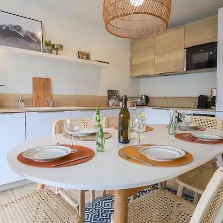 Reverie Urbaine 3 Etoiles - 3 Chambres, Plein Centre, Moderne, Tout Equipe Annecy