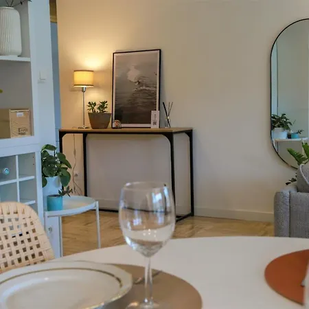 Reverie Urbaine 3 Etoiles - 3 Chambres, Plein Centre, Moderne, Tout Equipe Apartment *
