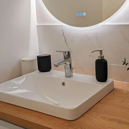 Apartment Reverie Urbaine 3 Etoiles - 3 Chambres, Plein Centre, Moderne, Tout Equipe